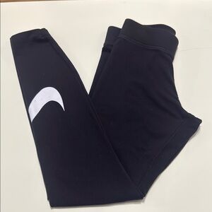Nike Black and White Leggings Sleek Athletic Style